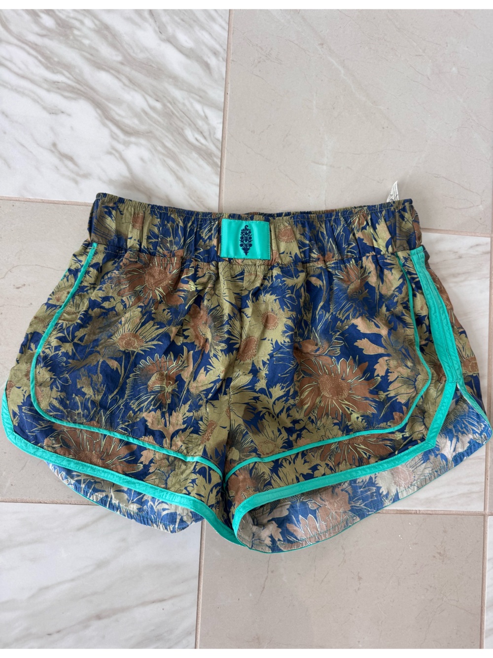 Varsity blues printed shorts